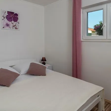 Nives Apartmán