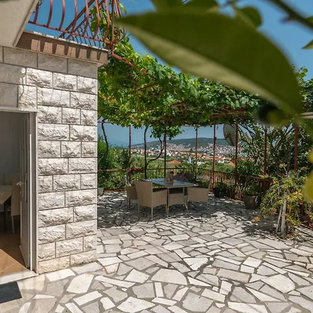 Nives * Trogir