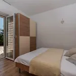 Nives Apartament Trogir
